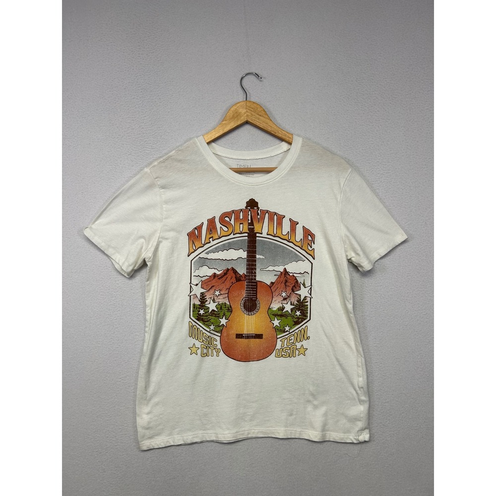 Country Western Nashville Time and Tru Women S White Graphic Guitar Tee Shirt